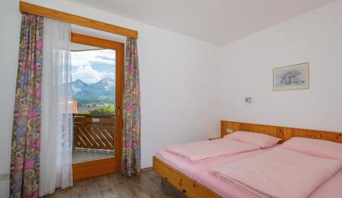 Apartment with Shower