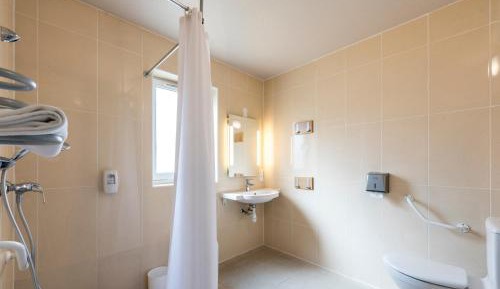 Double Room - Disability Access