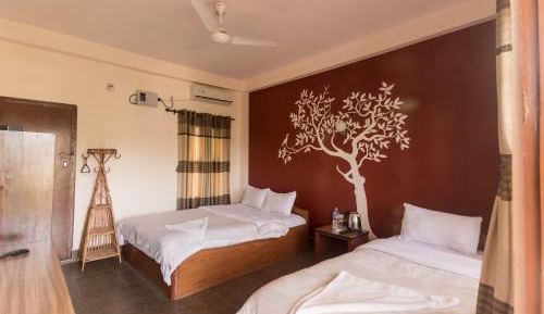 Deluxe Double or Twin Room with Garden View