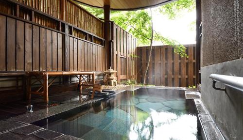 Suite with Garden View