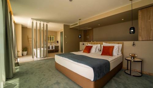 Signature Sea View Room