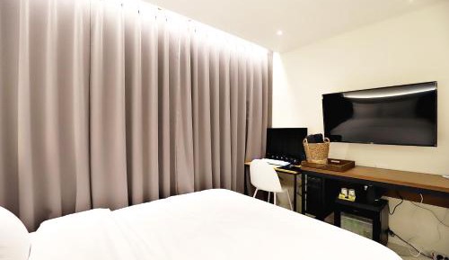 Twin Room with Private Bathroom