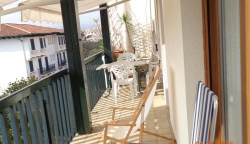 Apartment - Split Level