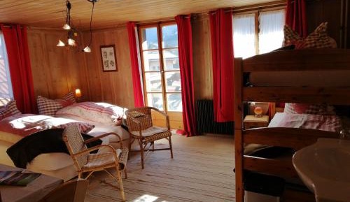 Quadruple Room with Shared Bathroom