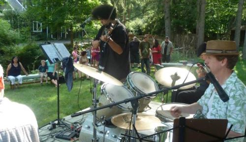 Queen Room with Garden View