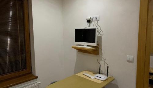 Twin Room with Shower