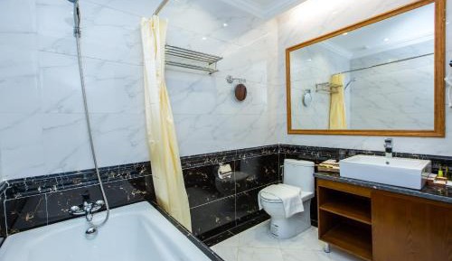 Twin Room with Mountain View