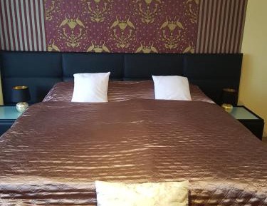 Quadruple Room with Private Bathroom