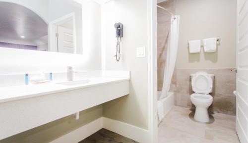 Superior Queen Room with Two Queen Beds