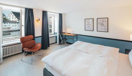 Double Room River View with Shared Bathroom