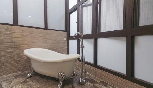 Deluxe Double Room with Bath