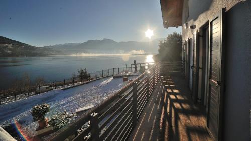 Superior Double or Twin Room with Lake View