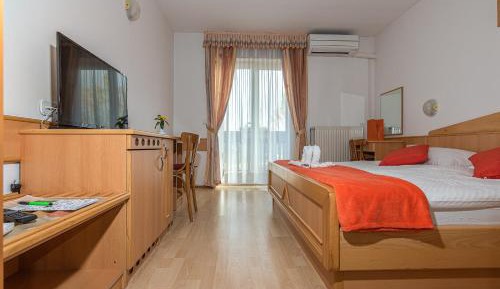 Single Room with Bathroom