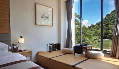 Superior Double Room with Lake View