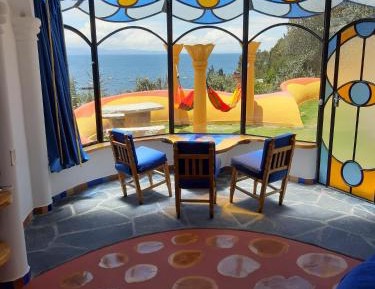 Suite with Lake View