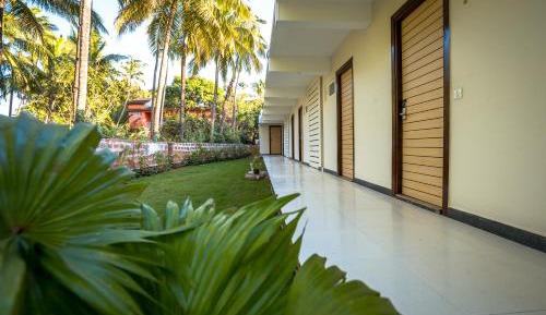 Deluxe Room with Garden View