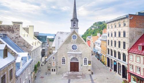 One-Bedroom Apartment with Sofa Bed and stairway access only