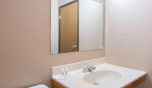 Double Room with Two Double Beds - Non-Smoking