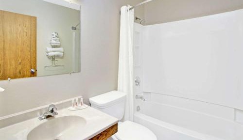 Double Room with Two Double Beds - Non-Smoking