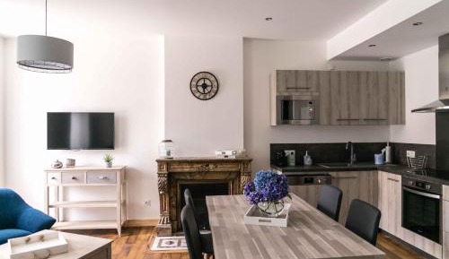 Apartment with Terrace