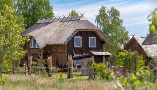 Family Apartment (3 Adults)