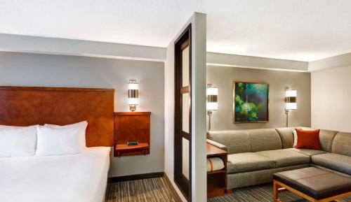 King Room with Sofa Bed - High Floor