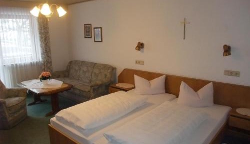 Large Double Room