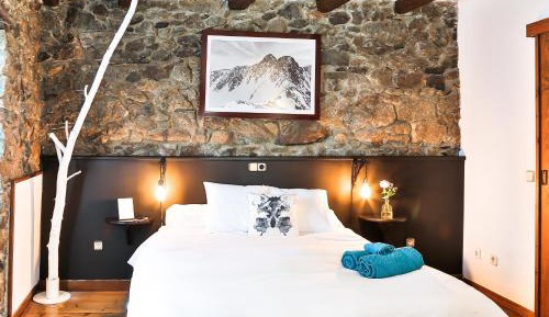 Deluxe Double Room with Bath