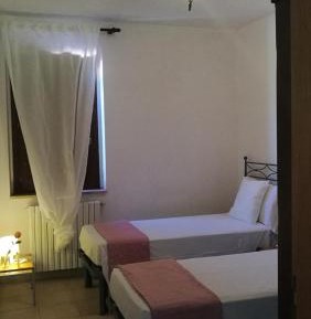 Twin Room with Shared Bathroom