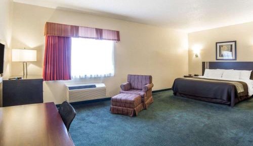 King Suite with Spa Bath