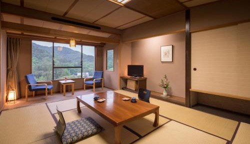 Japanese-Style Quadruple Room