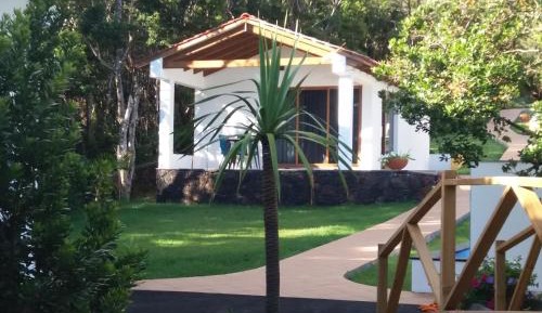 Deluxe Bungalow with Garden View