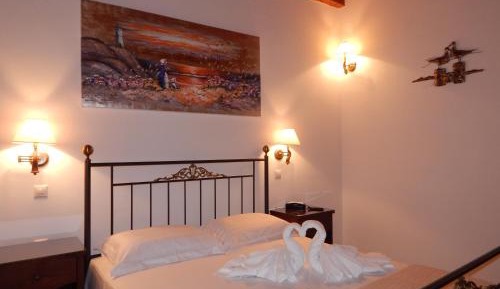 Standard Triple Room with Sea View