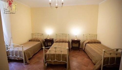 Quadruple Room with Private Bathroom