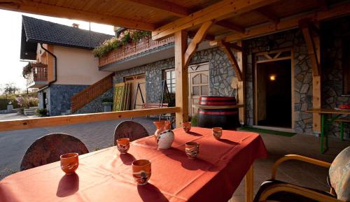 Superior One-Bedroom Apartment