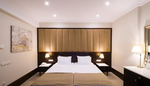 Classic Double Room