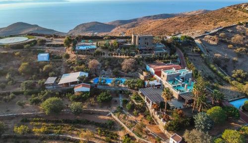Five-Bedroom Villa with Sea View and Private Pool- Villa Poseidon