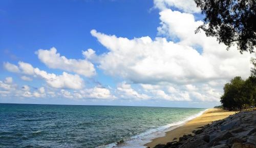 Bungalow with Sea View