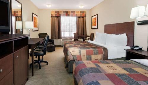 Queen Room with Two Queen Beds - Non-Smoking