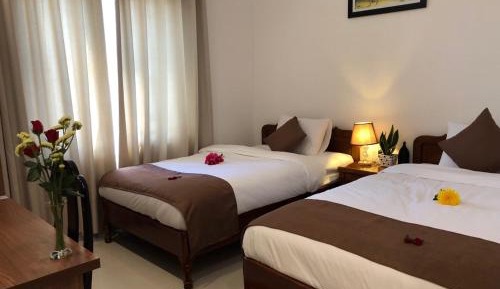 Twin Room with Shower