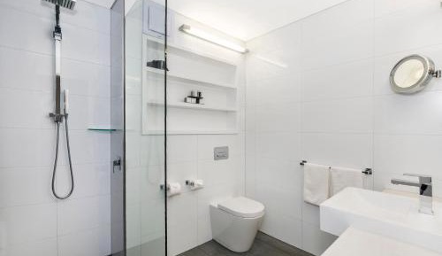 Executive Queen Room