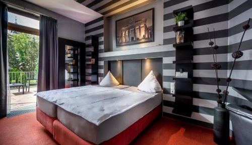 Double Room with Terrace