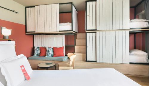 Deluxe Family Room with Balcony