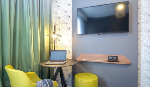 Standard Double Room with Sofa and Balcony