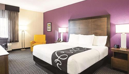 King Room - Non-Smoking