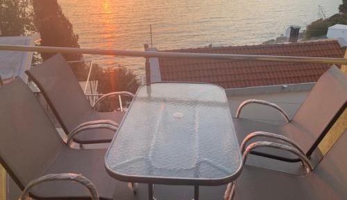 Two-Bedroom Apartment with Balcony and Sea View