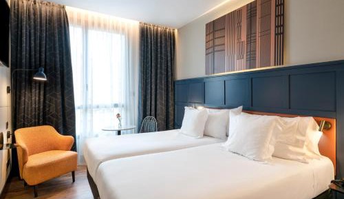 Double or Twin Room with River Views