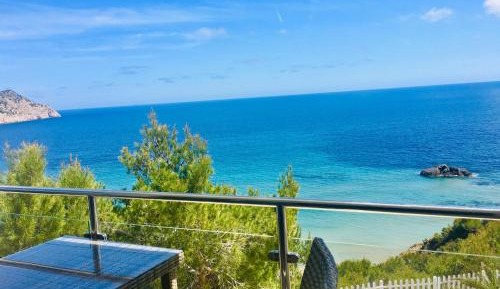 Two-Bedroom Apartment with Sea View