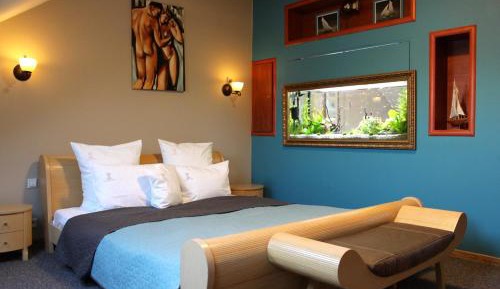 Apartment (2 Adults)