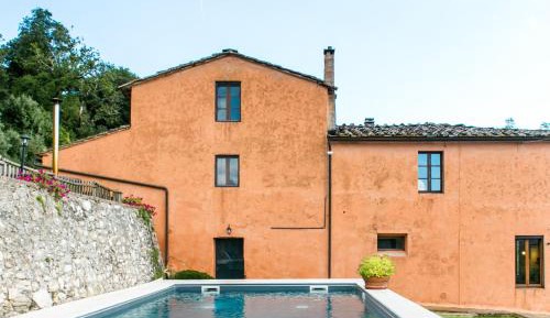 Seven-Bedroom Villa with Private Pool 